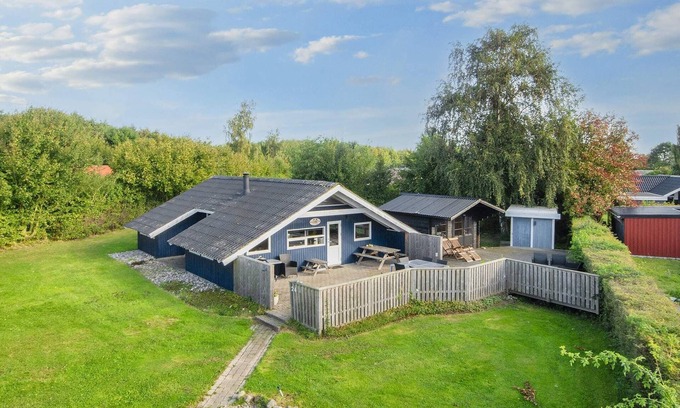Skovmose House | Spacious Retreat in Skovmose-By Traum