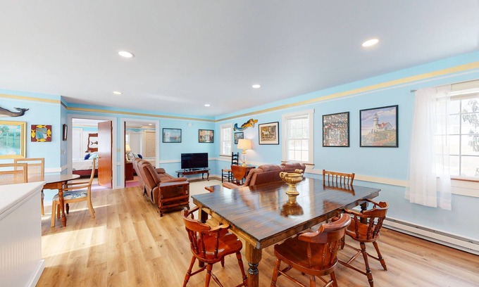 Boothbay Harbor House | Spacious single-level duplex with fast WiFi, two full kitchens, deck, & yard