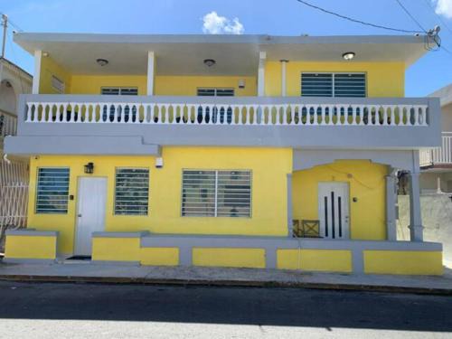 San Juan Apartment | Spacious Studio walking distance to the Ocean, Unit 1