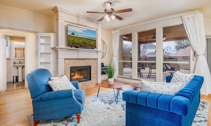 Prestmont House | Spacious Two-Story Home in Frisco w/EV Charger