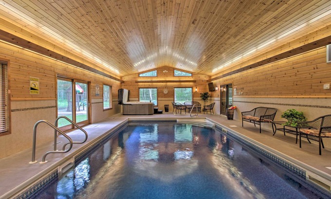Wadena County House | Spacious Verndale Home w/Backyard Fire Pit!
