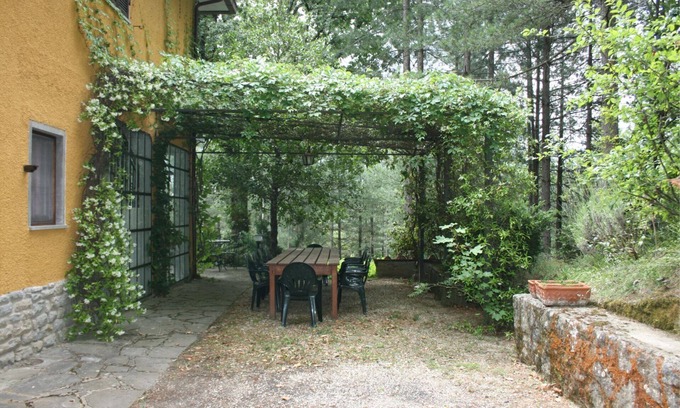 Scheggia Villa | Spacious villa with shady private garden and swimming pool. Small gym for the more sporty, satellite