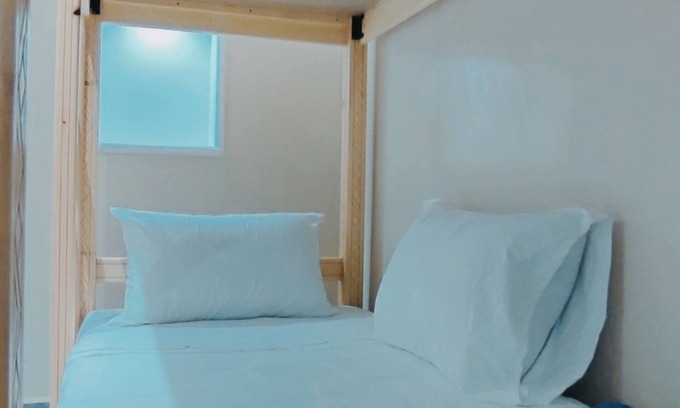 Mejji House | Spacious50m room with bathroom,balcony,sea/mountain views,largebed,5Min to beach