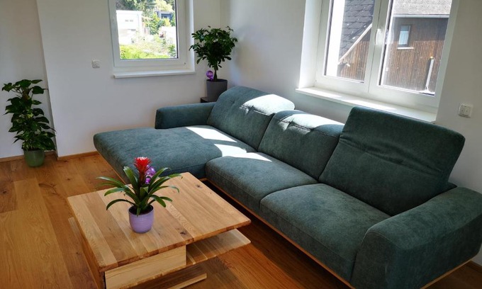Eggenberg Apartment | Spacy Apartment next to the center of Graz with terrasse