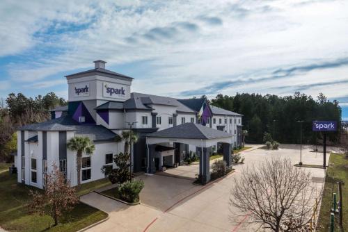 Nacogdoches Hotel | Spark by Hilton Nacogdoches