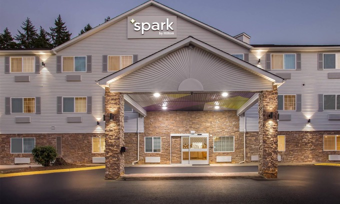 Tumwater Hotel | Spark by Hilton Tumwater
