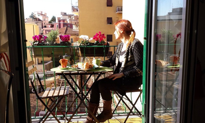 Pigneto Apartment | SPECIAL OFFER 20% DISCOUNT: Balcony, Free WIFI, air conditioning, fireplace, breakfast