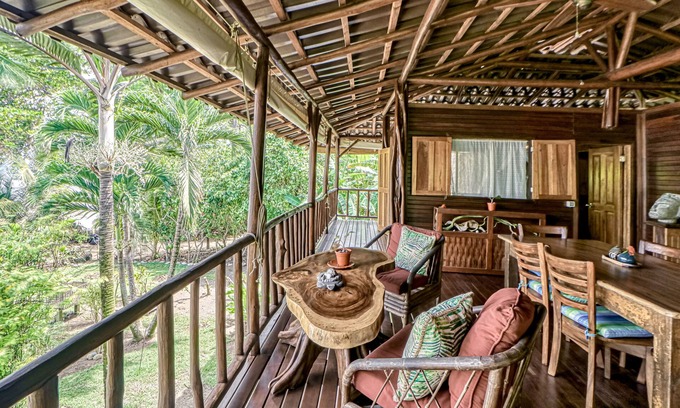 Cabo Matapalo House | Spectacular beachfront & tropical home with a shared pool, W/D, lanai, hammock