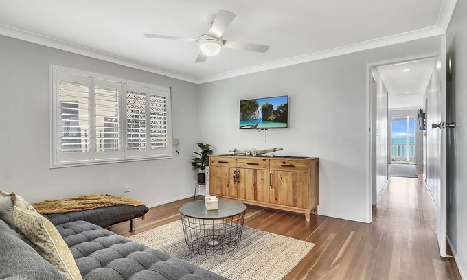 Emu Park House | Spectacular Emu Park Get Away!