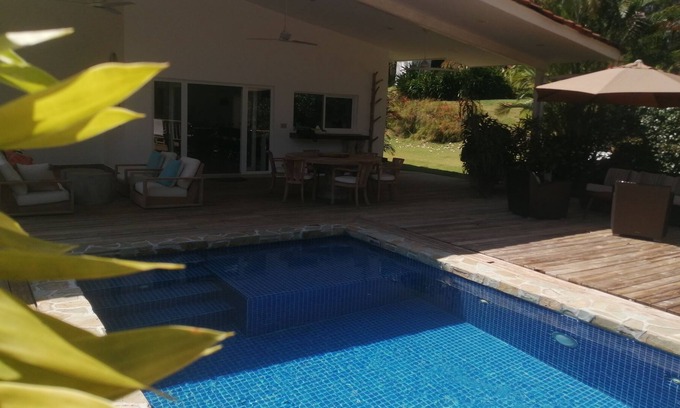 Contadora Island House | Spectacular house 30 meters from Executive Beach