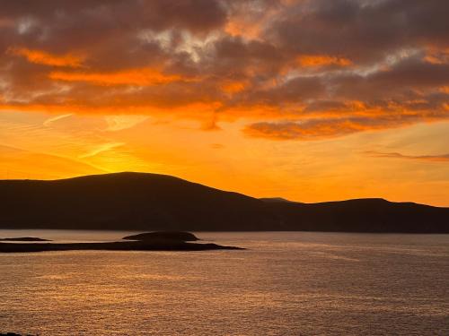 Achill Island House | Spectacular Ocean Views in Tranquil and Private Location