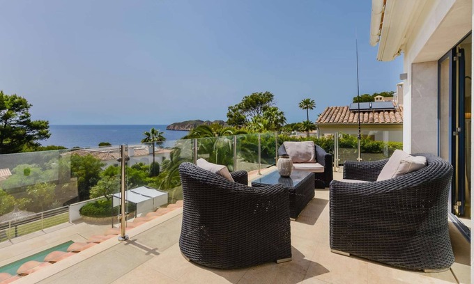 Santa Ponsa Villa | Spectacular Sea View Villa in Santa Ponsa Nova for 6 Guests - Ref. 2550