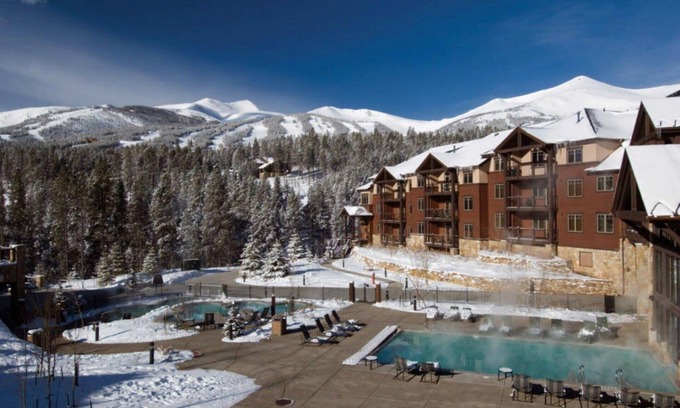 Four O'Clock Condo | Spend the 2024 Holidays in Breckenridge at Grand Timber Lodge