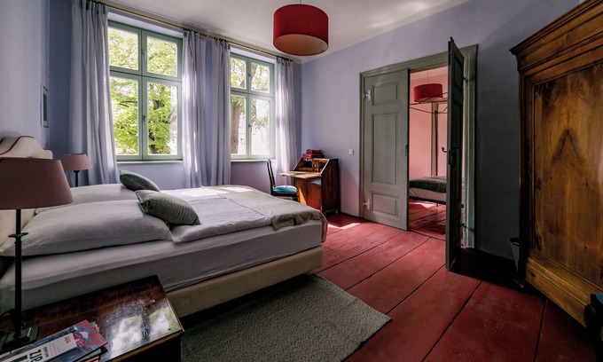 Halberstadt Apartment | Spend the night in a monument, heavenly bed in the middle of the old town
