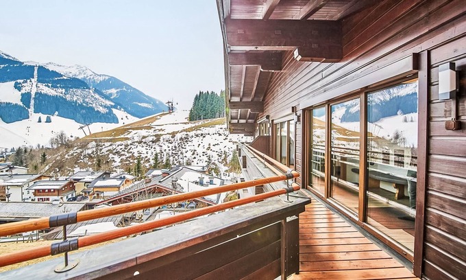 Saalbach-Hinterglemm Apartment | Spielberg by Interhome