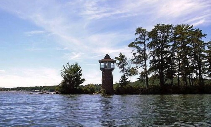 Meredith Cabin | Spindle Point - Charming Winnipesaukee Lakeside Home (Nh)