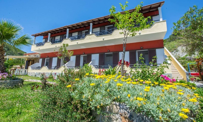 Afionas Apartment | Spiros and Polyxeni Apartment 6 Afionas