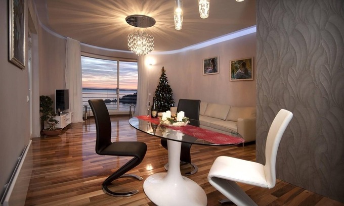 Bacvice Apartment | Splendid Apartment right next to a sandy beach