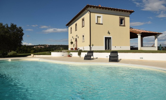 Tessennano Villa | Splendid historical residence in the Lazio Maremma