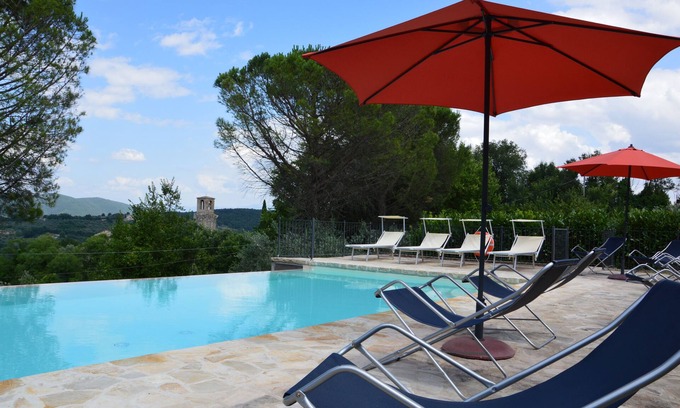 Gualdo Cattaneo Villa | Splendid private villa for 12 people with swimming pool and olive trees