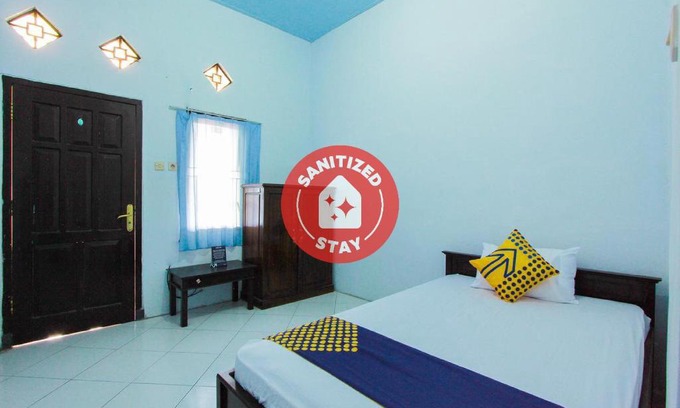Banyuwangi Hotel | SPOT ON 2288 Kost Mittasukha Family