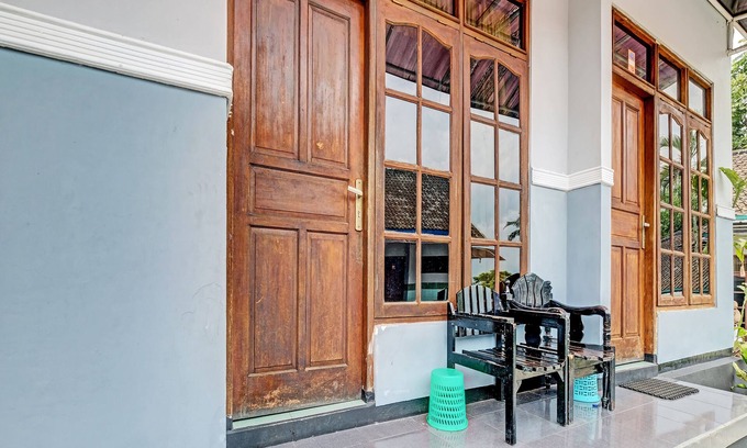 Ambarawa Hotel | SPOT ON 91912 Hotel Citra Dewi 2