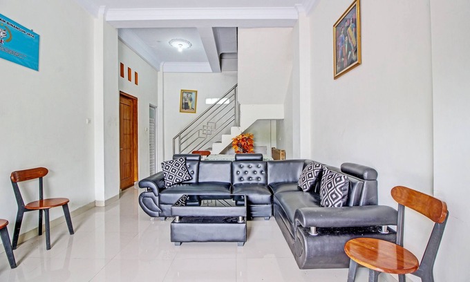 Temon Hotel | SPOT ON 92044 El Shaddai Guest House