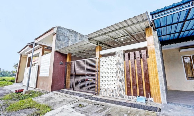 Banyuwangi Hotel | SPOT ON 92370 Sobat Ijen HomestayNearSungai Prengsengan