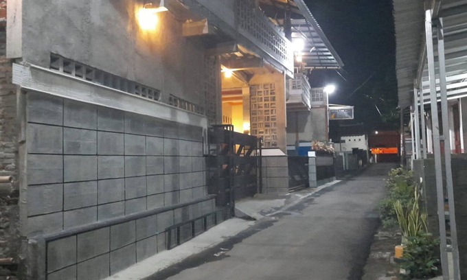 Purwokerto Hotel | SPOT ON 93815 Chimi Rumah Kost