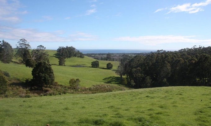 Forth House | Spring Hill