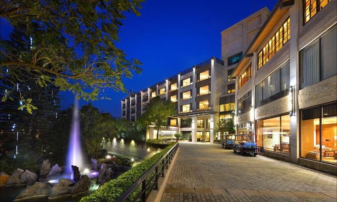 Tianliao District Hotel | Spring Hill Resort