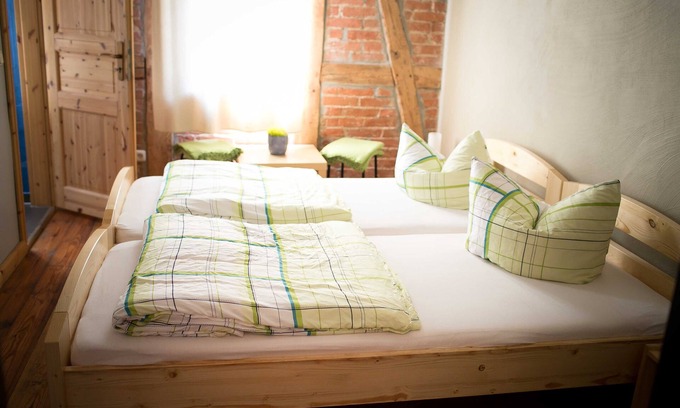 Dessau-Rosslau Cabin | Spring - Room 1 - Forsthaus Leiner Berg