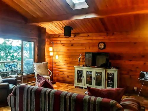 Sequim House | Sq Bayside Cedars