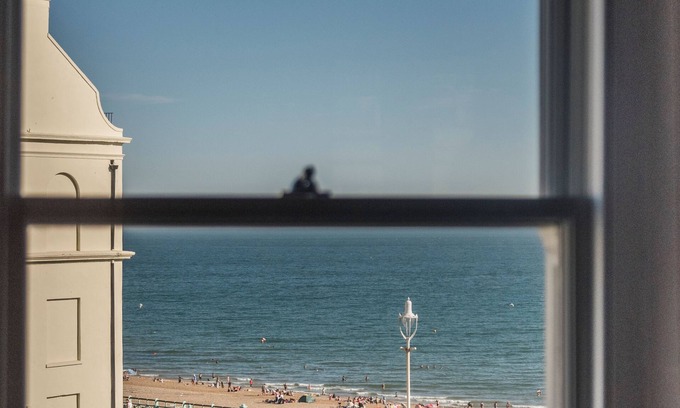 Kemptown Hotel | Square Townhouse