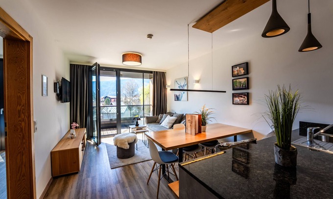 Schuttdorf Apartment | SR, Top 17 - Ap. 60m² mit 2 SZ, Balkon 9m²
