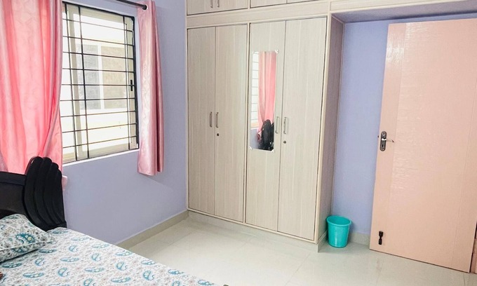 Agara House | SRI HOME STAY - DOUBLE BEDROOM FULLY FURNISHED SERVICE APARTMENT