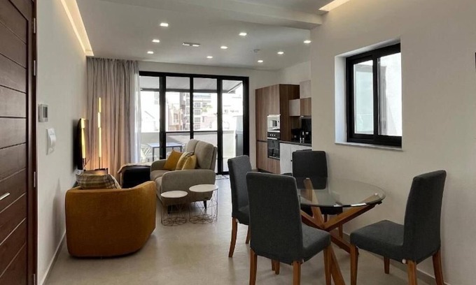 Paceville Apartment | ST JULIANS PENTHOUSE - 5 MIN FROM THE BEACH
