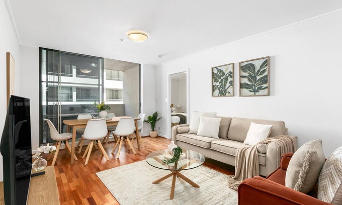 St. Leonards Apartment | St Leonards - ATCH2 - Atchison Street - Stylish Apartment with Home Office, Walk to St Leonards Crows Nest