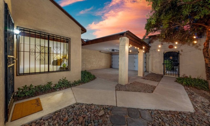 Menlo Park House | St. Mary's Gem/1 BR 1 BA/Patio/Garage/Cozy