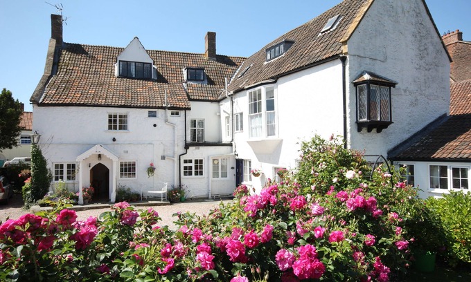 Nether Stowey House | Stable Cottage, Sleeps 4 Cosy, characterful original Features,Quantock Hills UK