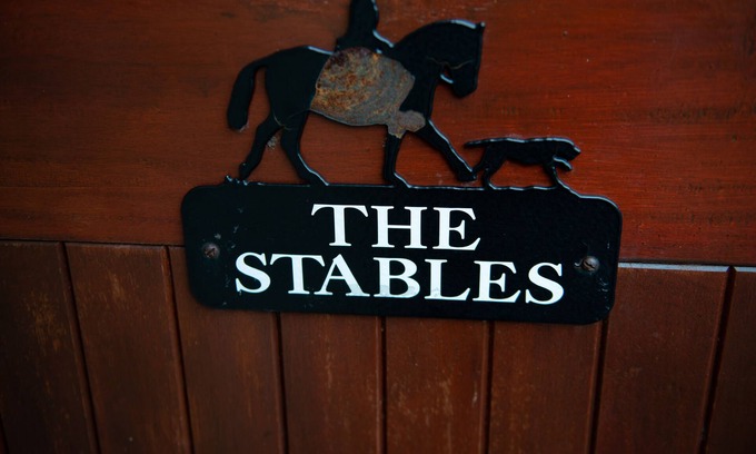 Fivemiletown Apartment | Stables Courtyard Apartment on Blessingbourne Country Estate