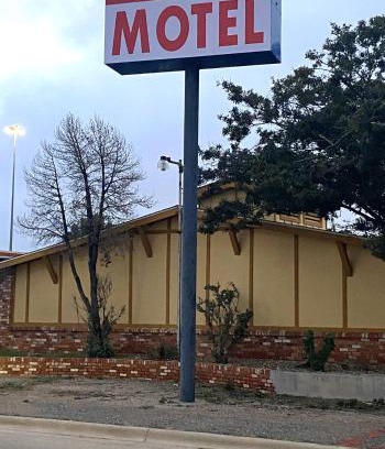 Lubbock Hotel | Stadium Motel - Lubbock Medical Center