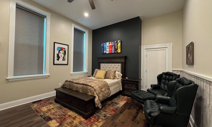 Babe Denny House | Stadium Stays #2 in downtown INDY. 5 minute walk to the Stadium. Free parking.