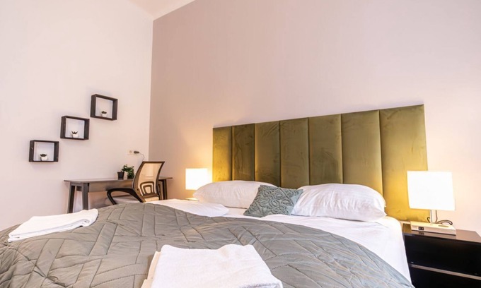 Neulerchenfeld Apartment | Stadthalle Oasis: Stylish 3BR Apartment in Vienna