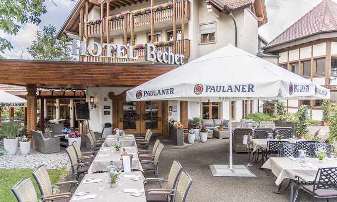 Donzdorf Apartment | Standard double room with shower and WC