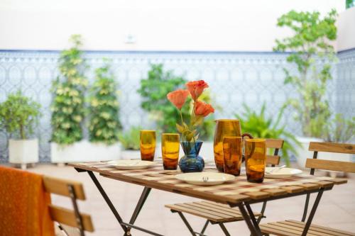 Elche Apartment | Stars Courtyard by Fidalsa