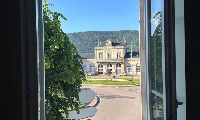 Remiremont Apartment | Station apartment. Whole house: Remiremont, France