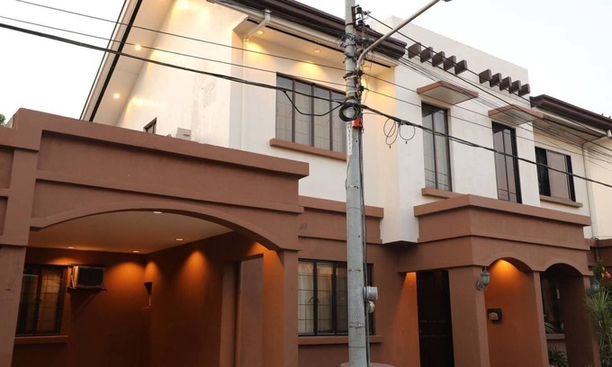 Lapu-Lapu House | Stay at Amare Bayswater Mactan