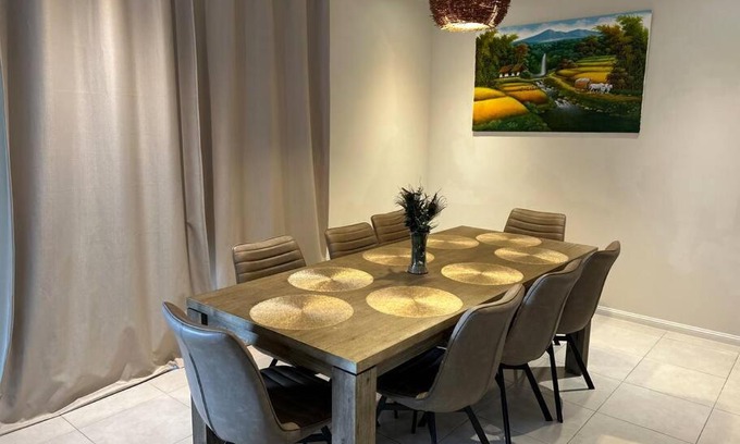 Flagstone House | Stay at Flagstone