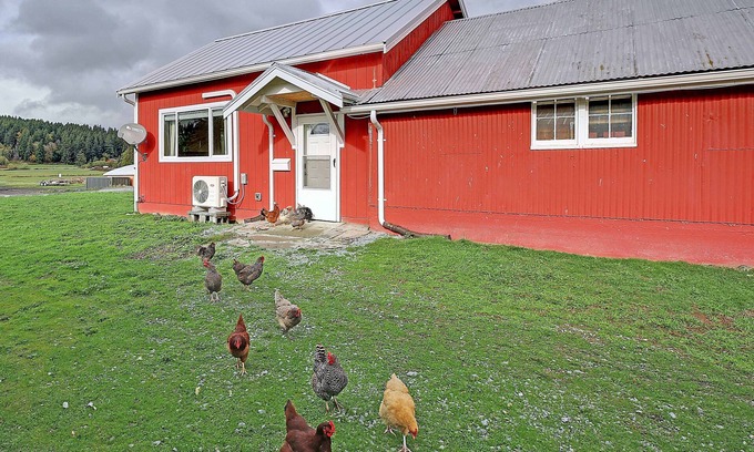 Camano Island House | Stay at the Ranch! Bunkhouse is in the heart of Camano Island.